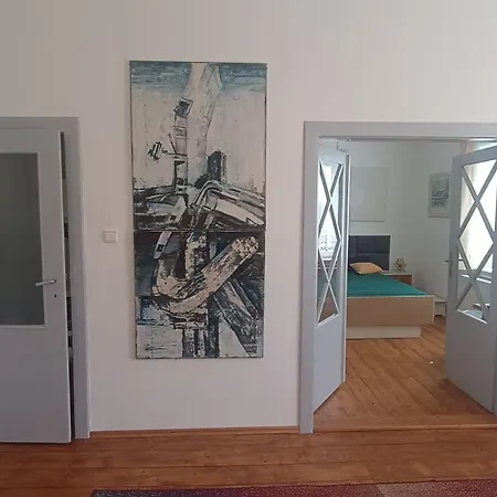 Point - Kolo, Tury, Priroda I Historie Tepla